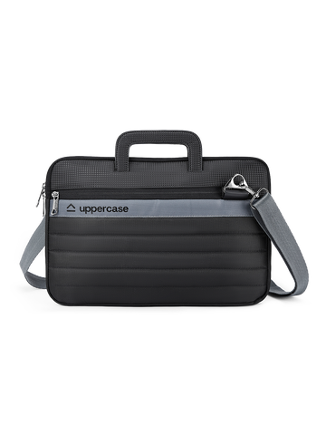 Pulse 16 Inch Black Laptop Sleeve